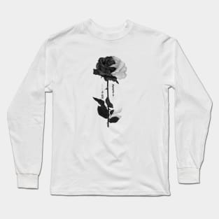 Memento mori Black and white Rose Long Sleeve T-Shirt